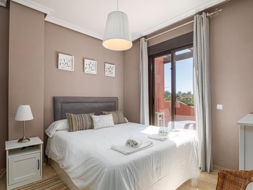 Penthouse Majestic Costa Golf Casares Apartment Bagian luar foto